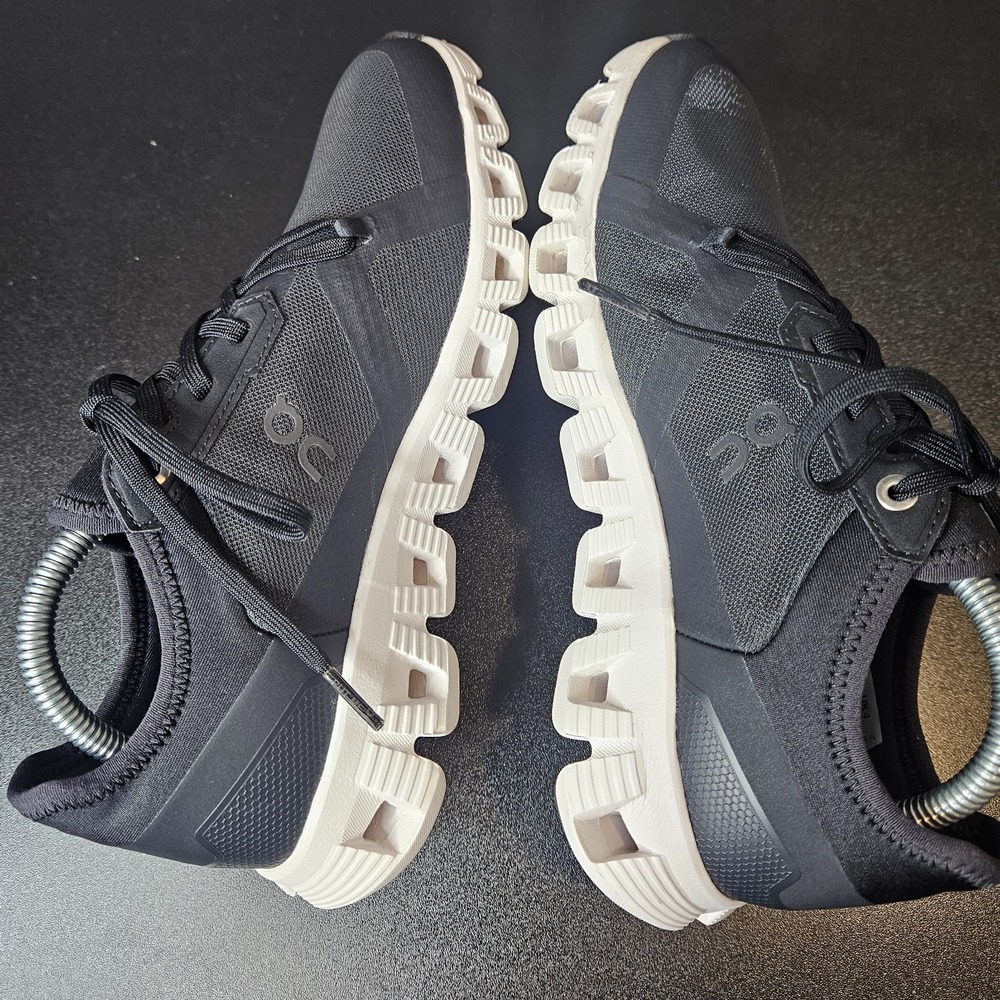 On Cloud X3 AD Women's Size 6 Black - Picture 3 of 6